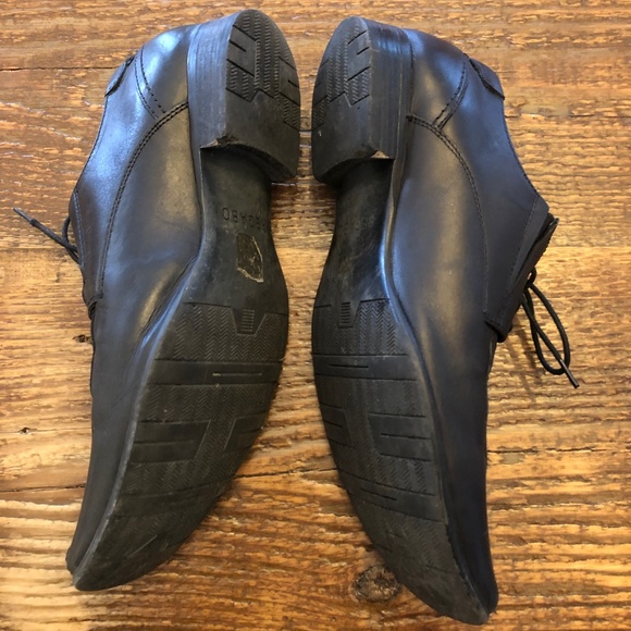 Men's Dress Shoes - Picture 4 of 5